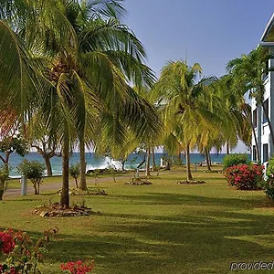 https://carib-beach-apartments.hotelsnegriljamaica.com